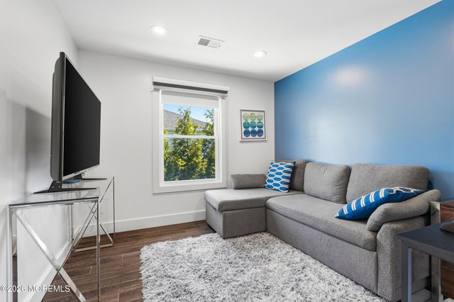 260 Albert Place, Long Branch, NJ 07740