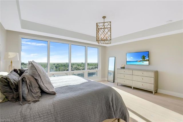 13915 Old Coast RD 502, Naples, FL 34110