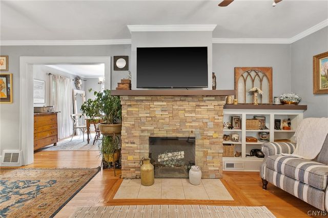 108 Huntington Road, Syracuse, NY 13219