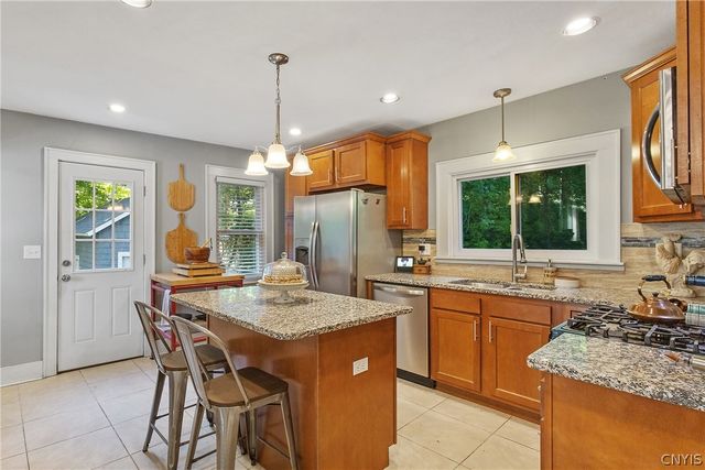 108 Huntington Road, Syracuse, NY 13219