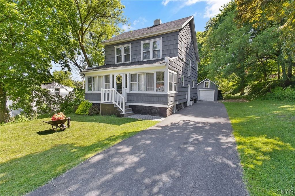 108 Huntington Road, Syracuse, NY 13219