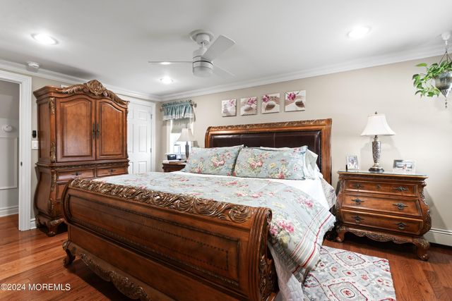 6 Joyce Place, Hazlet, NJ 07730