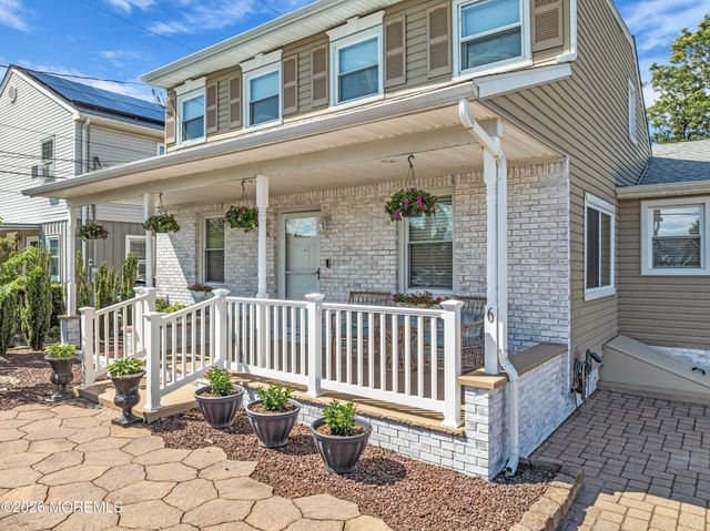 6 Joyce Place, Hazlet, NJ 07730
