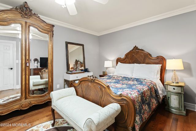 6 Joyce Place, Hazlet, NJ 07730