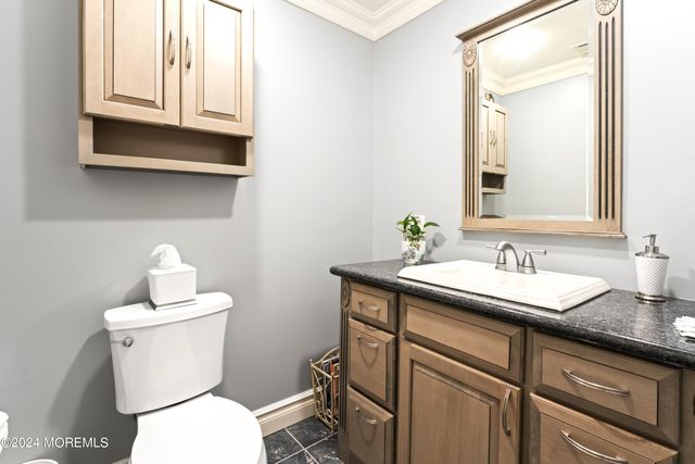 6 Joyce Place, Hazlet, NJ 07730