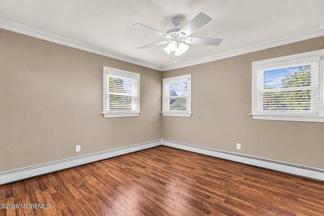 6 Joyce Place, Hazlet, NJ 07730