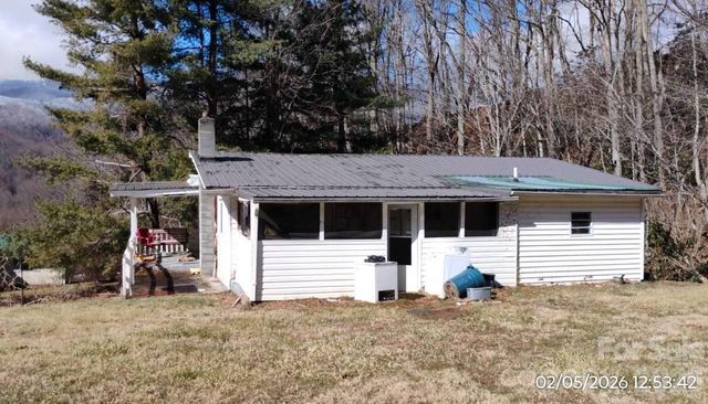 337 Red Bank Road, Waynesville, NC 28786