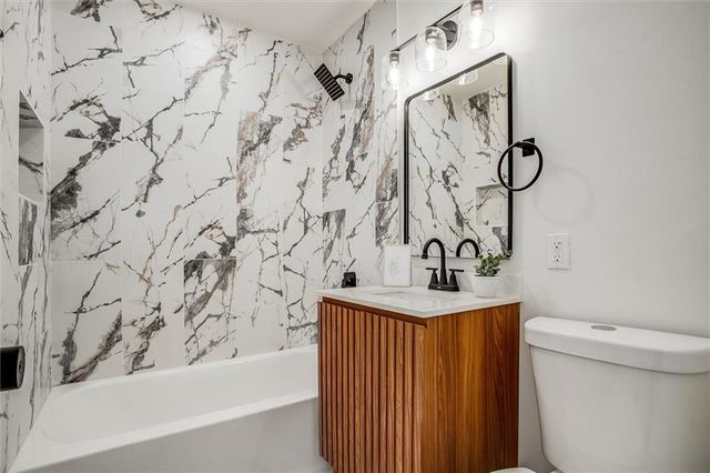 9705 Benson Street, Overland Park, KS 66212