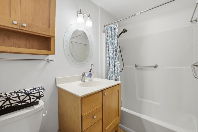 1358 Cottonwood Lane, Crystal Lake, IL 60014