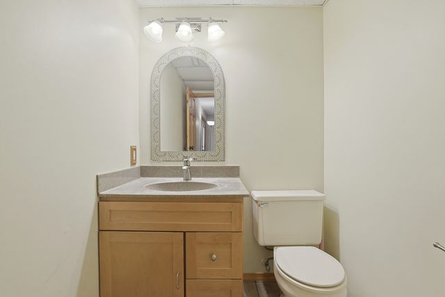 1358 Cottonwood Lane, Crystal Lake, IL 60014