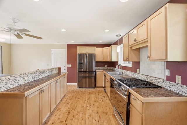 2222 N Dora Rd, Spokane, WA 99212