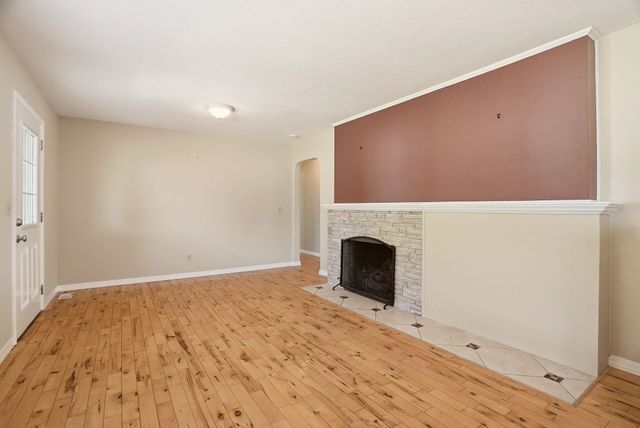 2222 N Dora Rd, Spokane, WA 99212