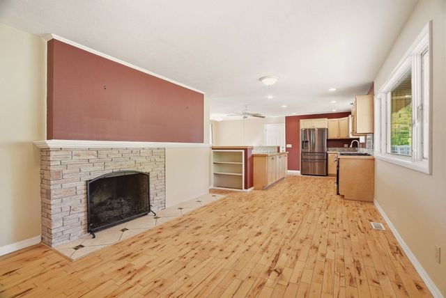 2222 N Dora Rd, Spokane, WA 99212