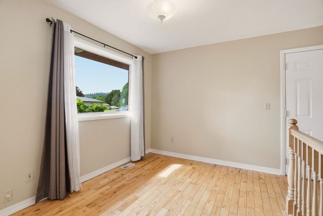 2222 N Dora Rd, Spokane, WA 99212