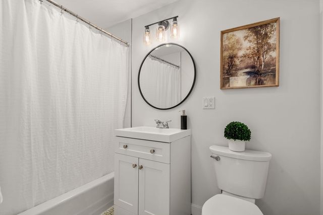 30 Union St 1, Cambridge, MA 02141