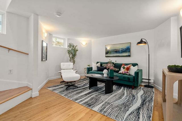 30 Union St 1, Cambridge, MA 02141