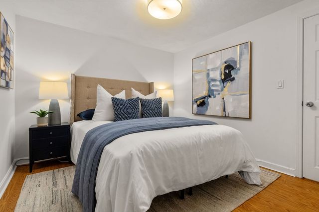 30 Union St 1, Cambridge, MA 02141