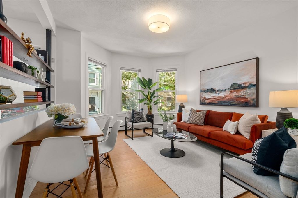 30 Union St 1, Cambridge, MA 02141