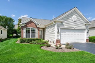 3304 Comstock Court, Mundelein, IL 60060