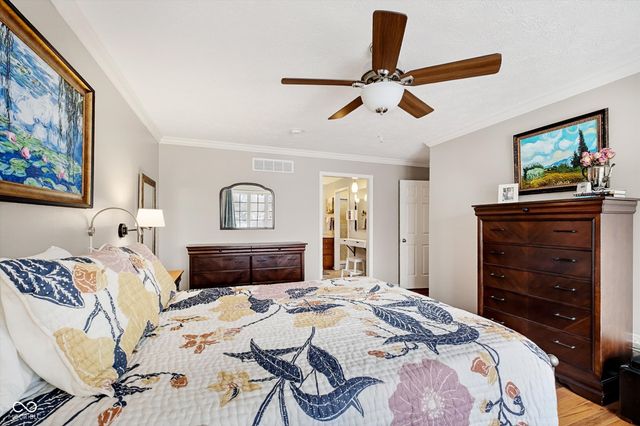 12854 Brookshire Parkway, Carmel, IN 46033