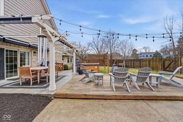 12854 Brookshire Parkway, Carmel, IN 46033