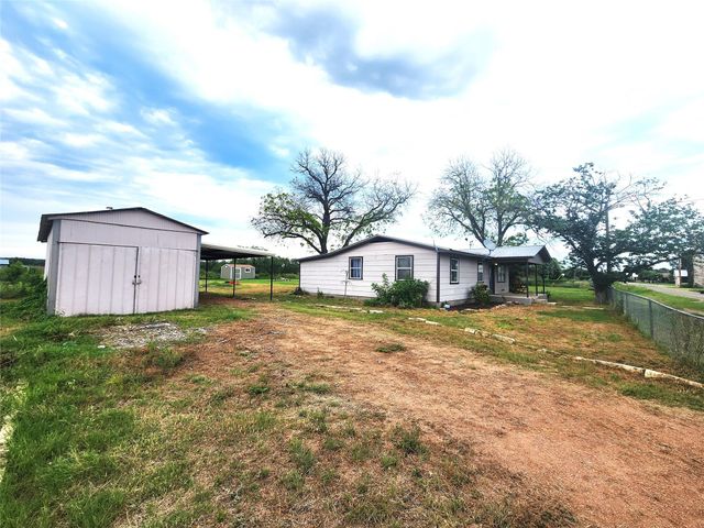 624 County Road 408D, Valley Spring, TX 76885