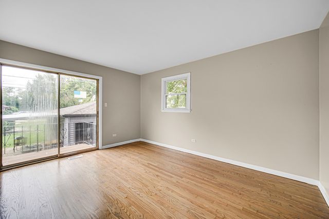17204 Chicago Avenue, Lansing, IL 60438