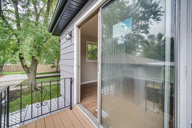 17204 Chicago Avenue, Lansing, IL 60438