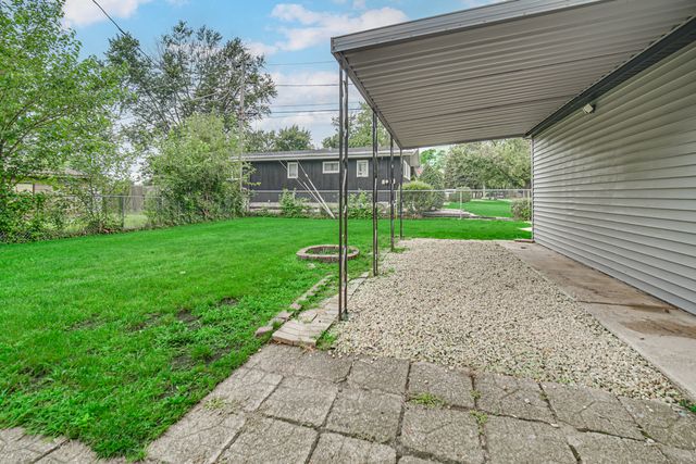 17204 Chicago Avenue, Lansing, IL 60438
