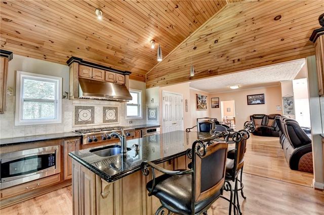 1500 Hampton Hollow Drive, Lawrenceville, GA 30043