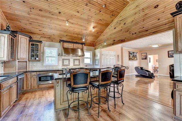 1500 Hampton Hollow Drive, Lawrenceville, GA 30043