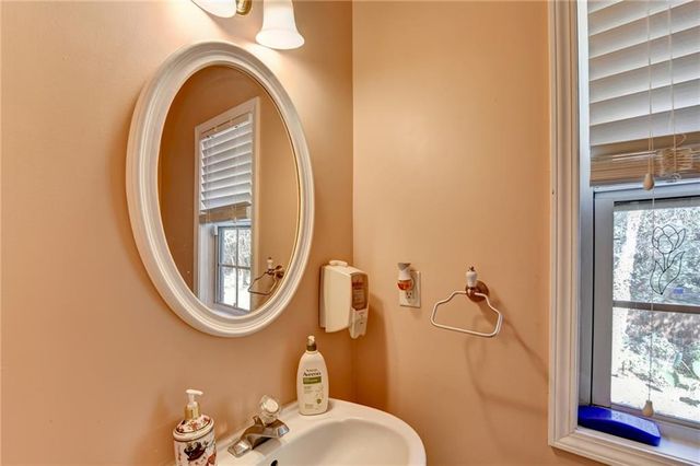 1500 Hampton Hollow Drive, Lawrenceville, GA 30043