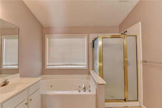 1500 Hampton Hollow Drive, Lawrenceville, GA 30043