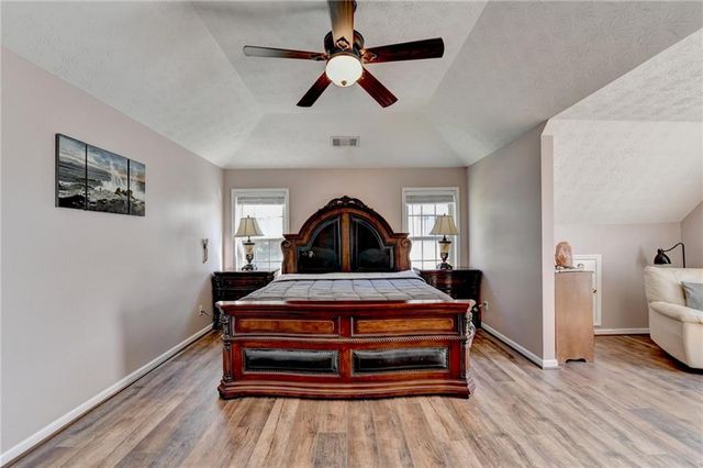 1500 Hampton Hollow Drive, Lawrenceville, GA 30043