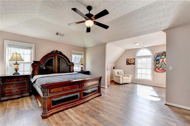 1500 Hampton Hollow Drive, Lawrenceville, GA 30043