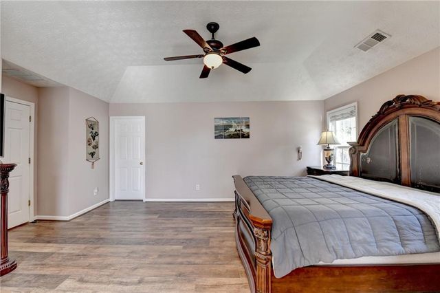 1500 Hampton Hollow Drive, Lawrenceville, GA 30043