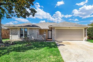 6906 Soledad Drive, Houston, TX 77083