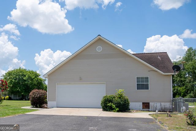 3170 Sheri Lane, Blackshear, GA 31516