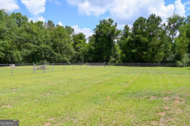 3170 Sheri Lane, Blackshear, GA 31516