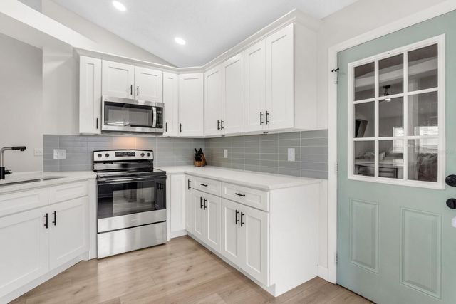 12809 MILLRIDGE FOREST STREET, Tampa, FL 33624