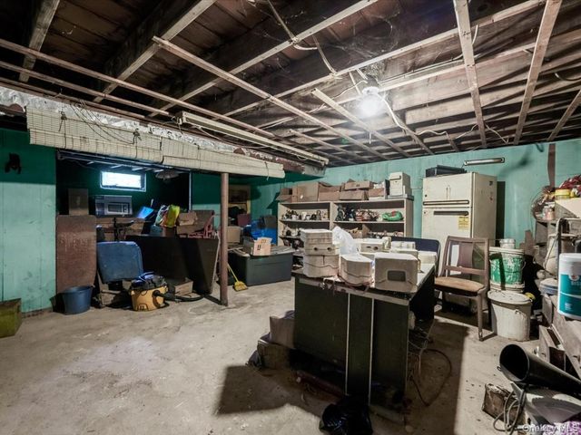 130 Lemon Street, Central Islip, NY 11722