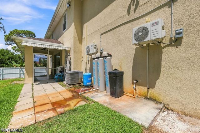 8192 New Jersey BLVD, Fort Myers, FL 33967