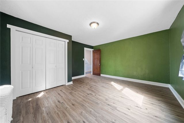 27 W Bellecrest Ave, Brentwood, PA 15227