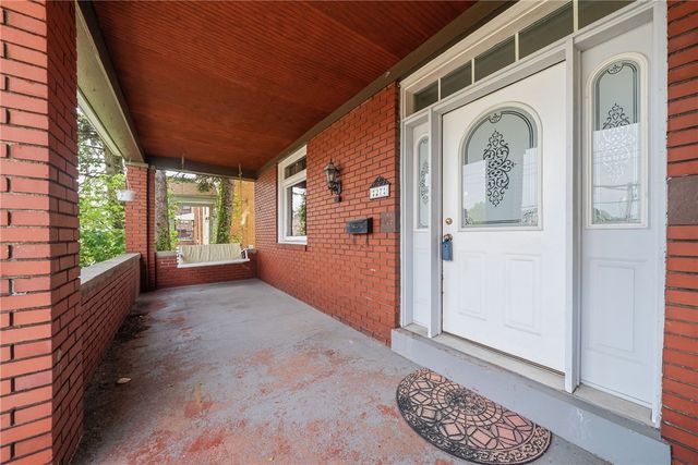 27 W Bellecrest Ave, Brentwood, PA 15227