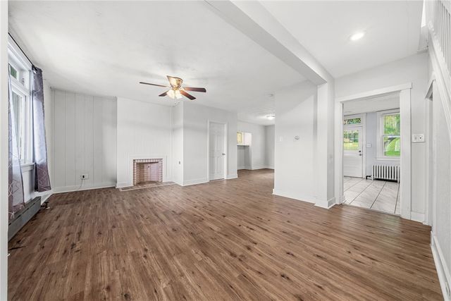 27 W Bellecrest Ave, Brentwood, PA 15227