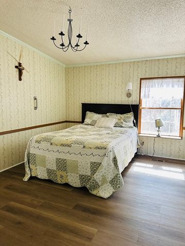 47 Washington Street 54, Auburn, MA 01501