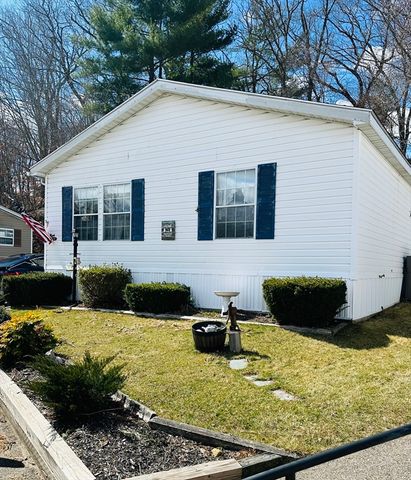 47 Washington Street 54, Auburn, MA 01501