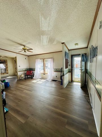 47 Washington Street 54, Auburn, MA 01501