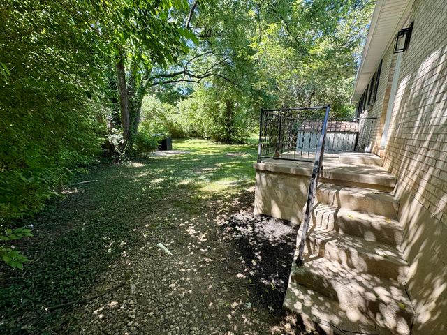 610 Cottonwood Drive, Richmond, KY 40475