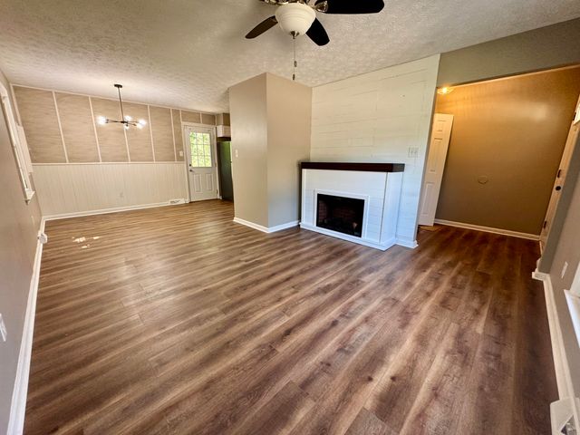 610 Cottonwood Drive, Richmond, KY 40475